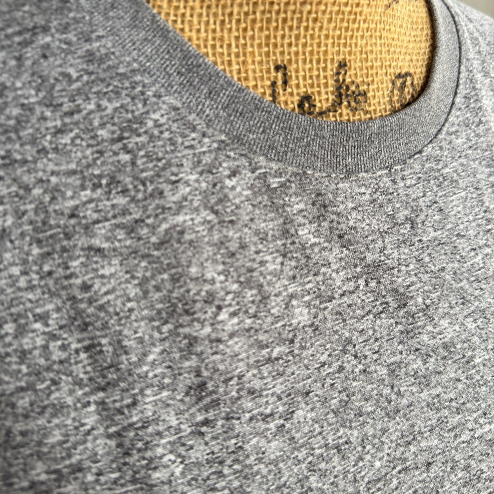 Nike Heather Gray Sports Tee - Picture 7 of 9